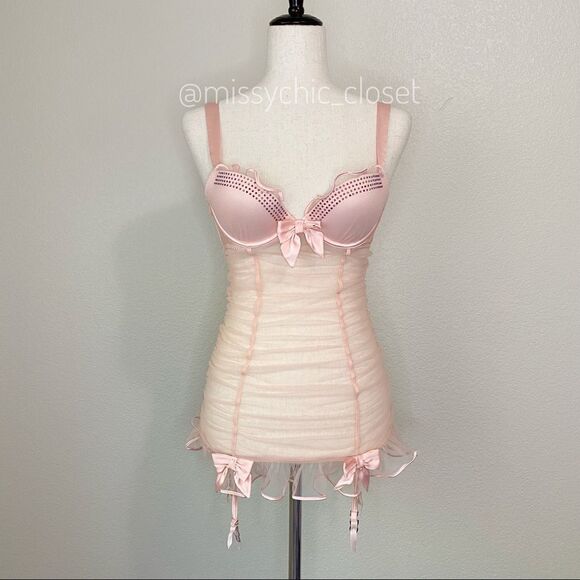 NWOT Victoria’s Secret 34B Pink Mesh Rhinestone Embellished Lingerie - Picture 2 of 12